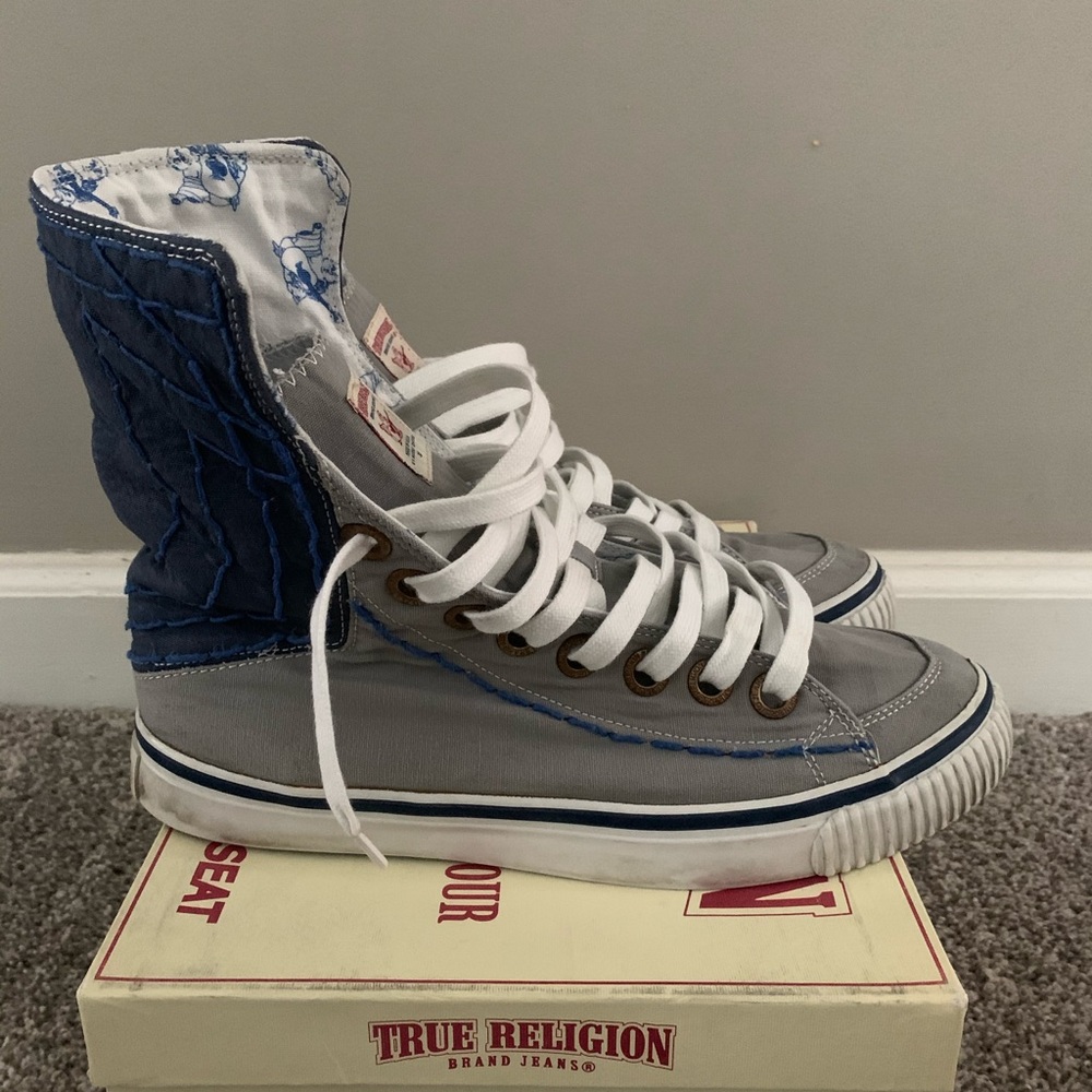 True Religion Hanabel T Canvas Sneakers